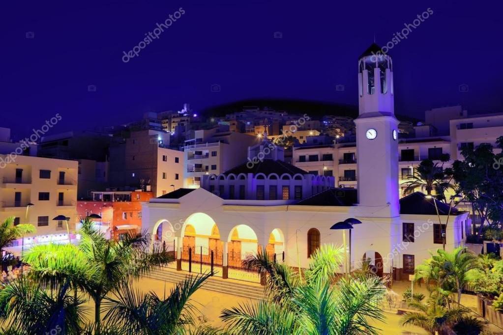 Tenerifeopenhome Bright Penthouse On The Beach Los Cristianos Arona  Exterior photo