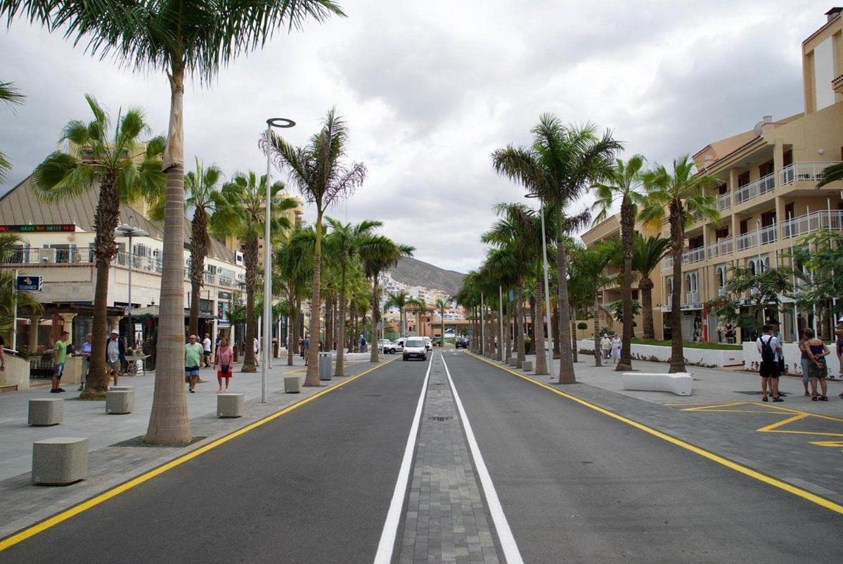 Tenerifeopenhome Bright Penthouse On The Beach Los Cristianos Arona  Exterior photo