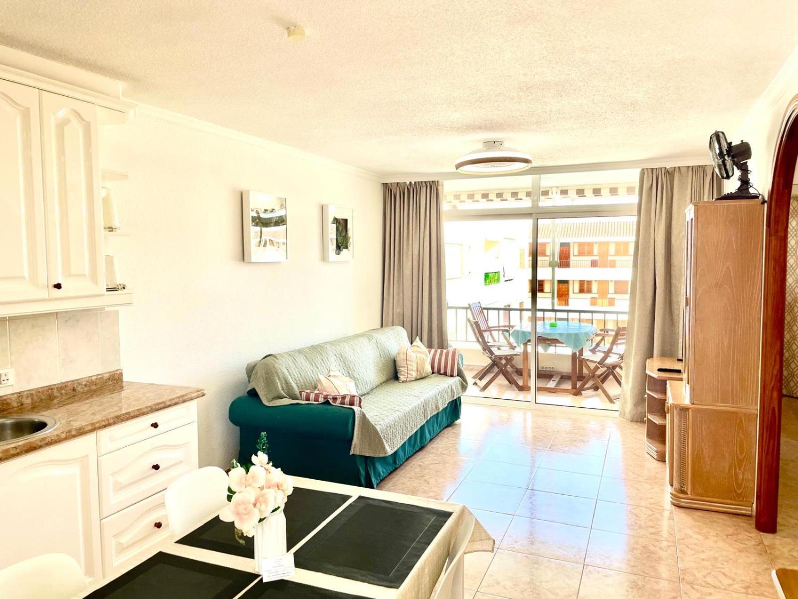 Tenerifeopenhome Bright Penthouse On The Beach Los Cristianos Arona  Exterior photo
